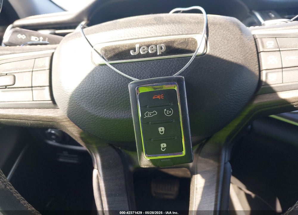 2023 JEEP GRAND CHEROKEE 4XE VIN: 1C4RJYB69PC624540
