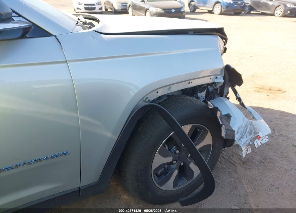 2023 JEEP GRAND CHEROKEE 4XE VIN: 1C4RJYB69PC624540