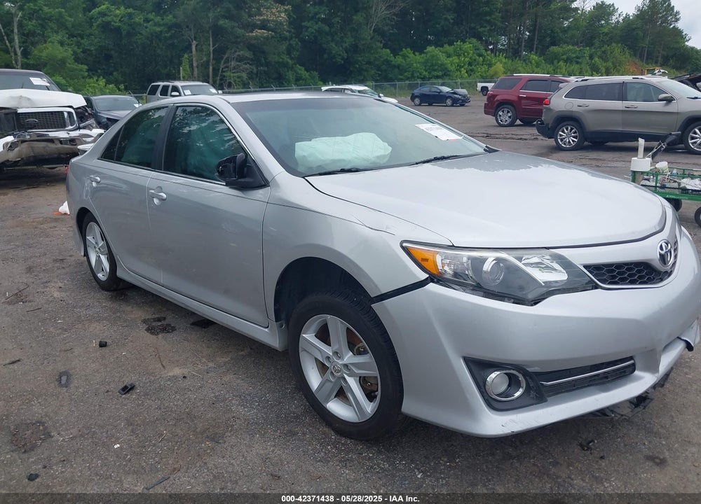2012 TOYOTA CAMRY SE VIN: 4T1BF1FK4CU049751