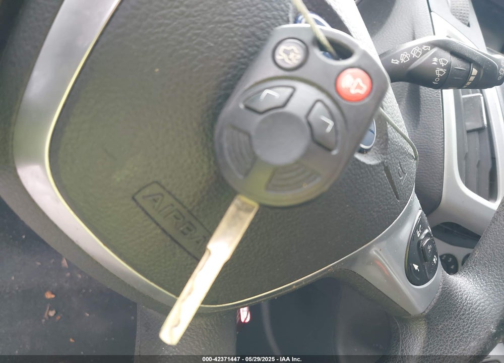 2014 FORD FOCUS VIN: 1FADP3K23EL361196