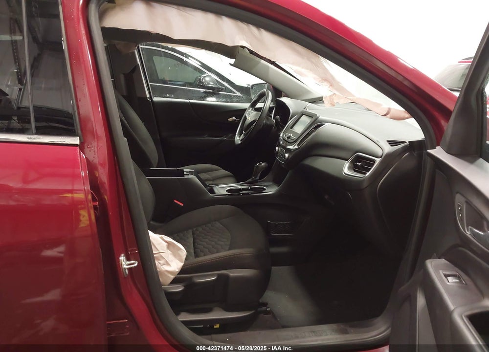 2018 CHEVROLET EQUINOX LT VIN: 2GNAXJEV9J6132328