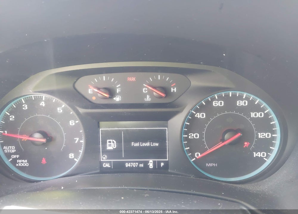 2018 CHEVROLET EQUINOX LT VIN: 2GNAXJEV9J6132328