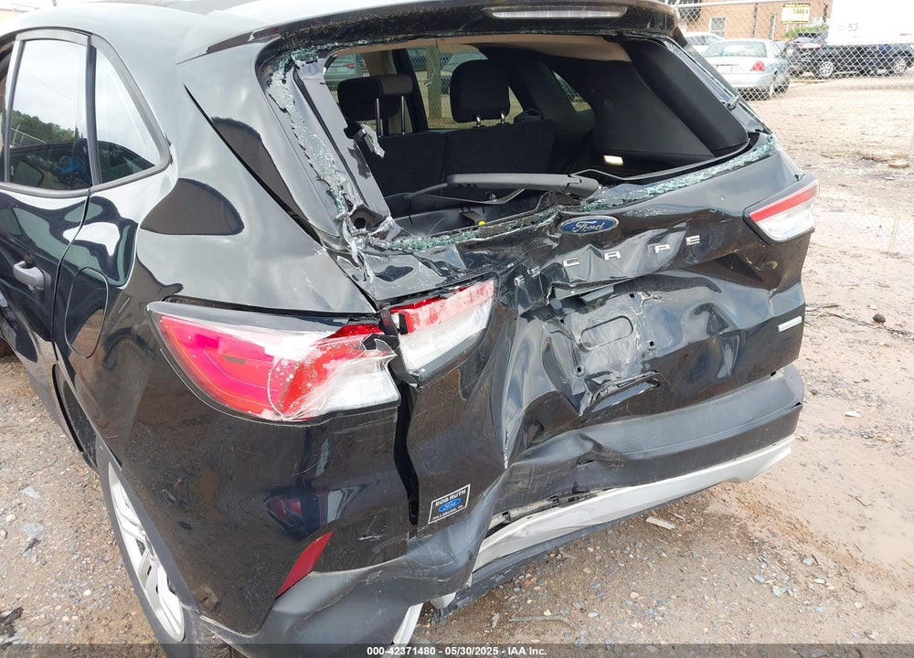2020 FORD ESCAPE VIN: 1FMCU0F65LUA21111
