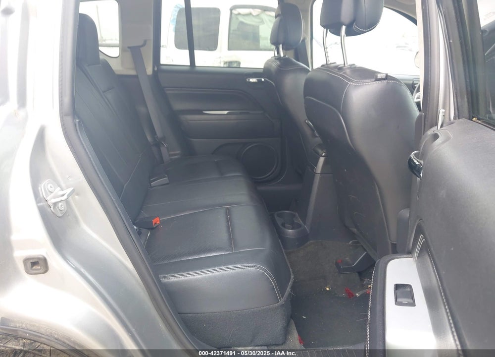 2016 JEEP COMPASS VIN: 1C4NJDEBXGD730764