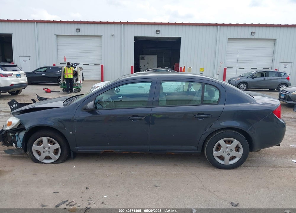 2008 CHEVROLET COBALT VIN: 1G1AL58F987324741