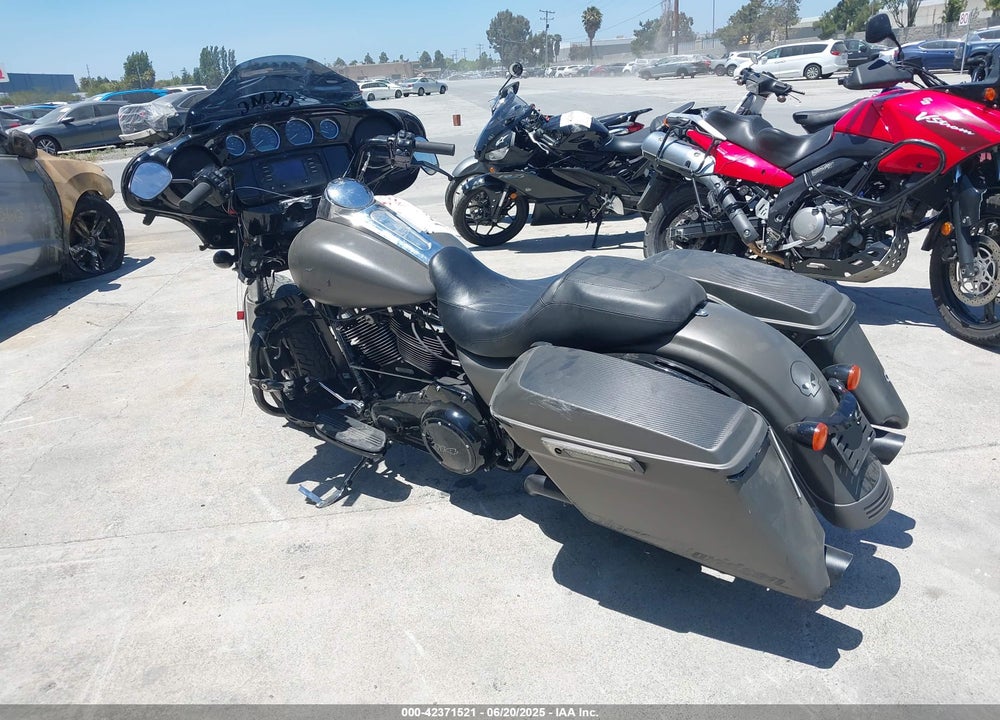 2019 HARLEY-DAVIDSON FLHXS VIN: 1HD1KRP3XKB623215