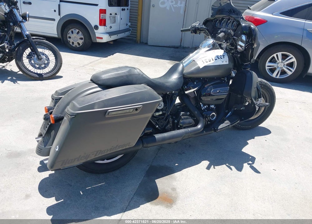 2019 HARLEY-DAVIDSON FLHXS VIN: 1HD1KRP3XKB623215