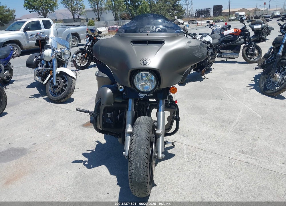 2019 HARLEY-DAVIDSON FLHXS VIN: 1HD1KRP3XKB623215