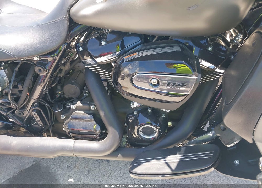 2019 HARLEY-DAVIDSON FLHXS VIN: 1HD1KRP3XKB623215