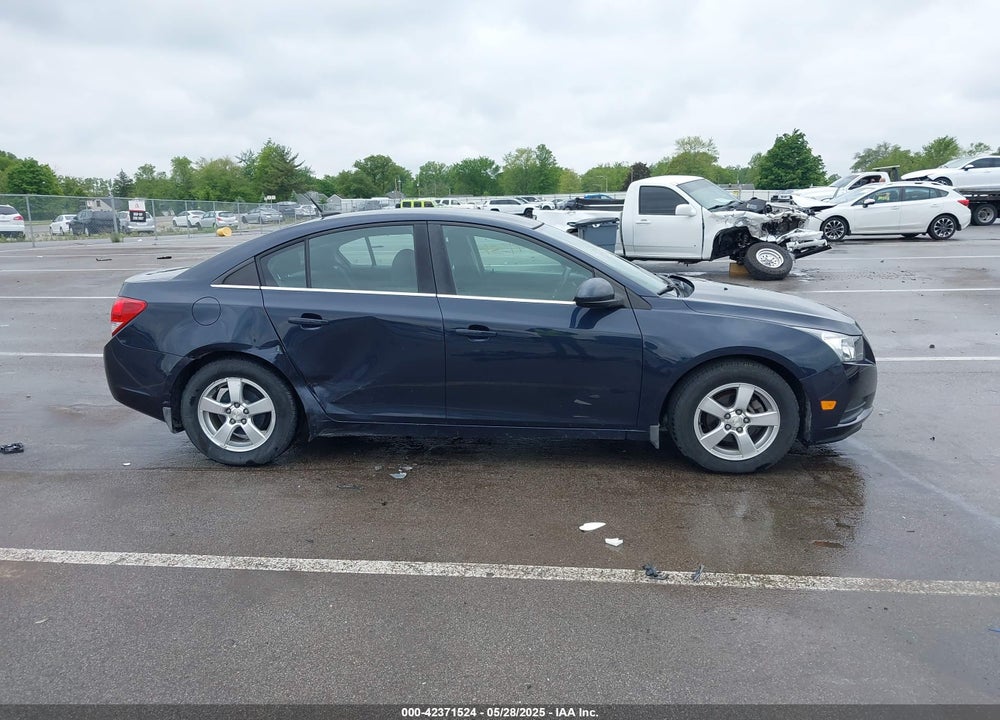 2014 CHEVROLET CRUZE VIN: 1G1PC5SB8E7194723