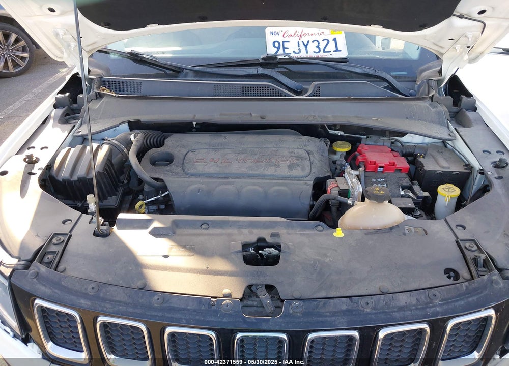2020 JEEP COMPASS VIN: 3C4NJCCB2LT114607