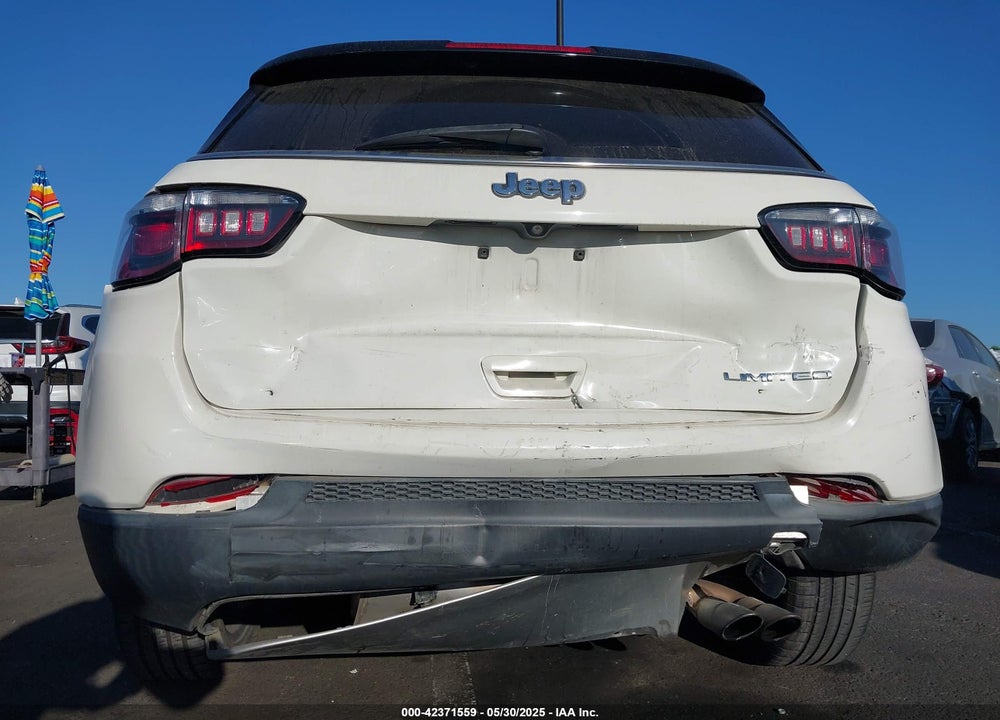 2020 JEEP COMPASS VIN: 3C4NJCCB2LT114607