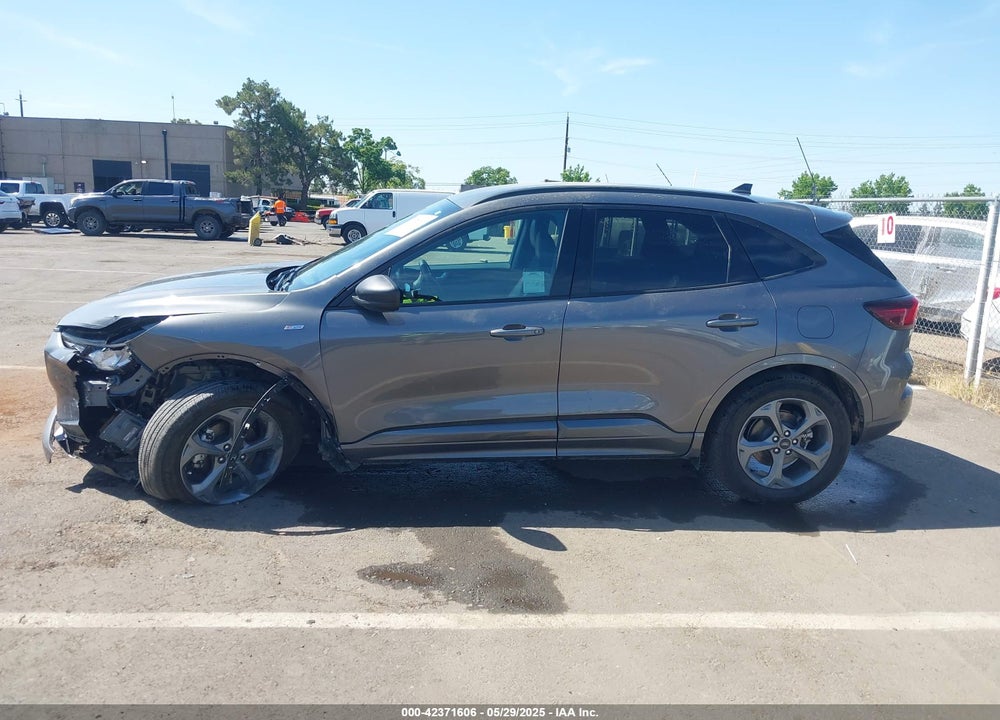 2023 FORD ESCAPE VIN: 1FMCU9MN8PUA95658