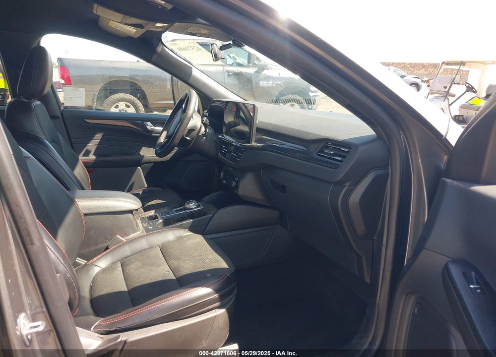 2023 FORD ESCAPE VIN: 1FMCU9MN8PUA95658