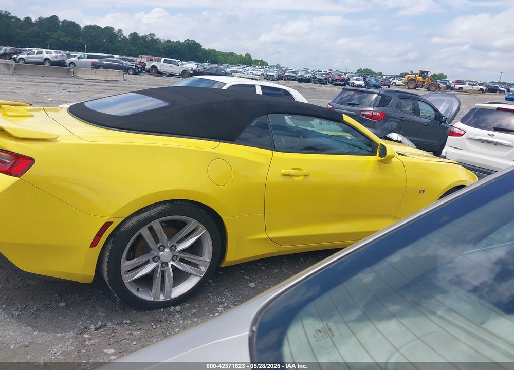 2016 CHEVROLET CAMARO VIN: 1G1FB3DS3G0189747