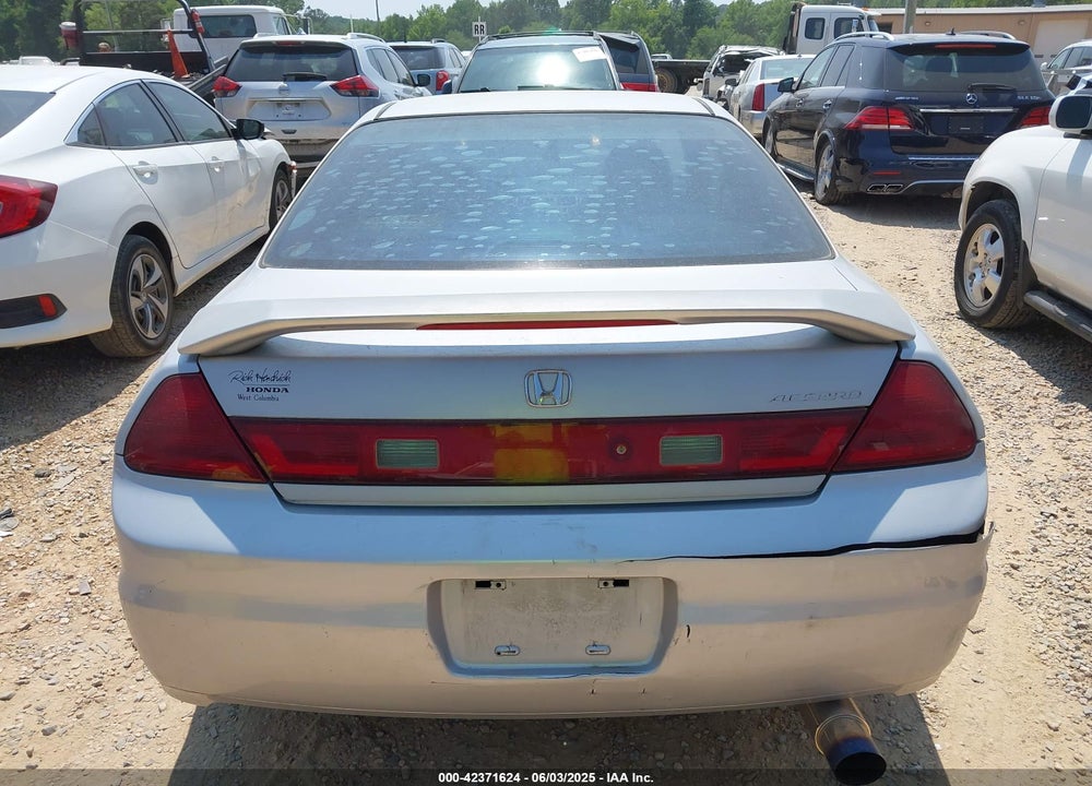 2001 HONDA ACCORD 2.3 EX VIN: 1HGCG31581A025438