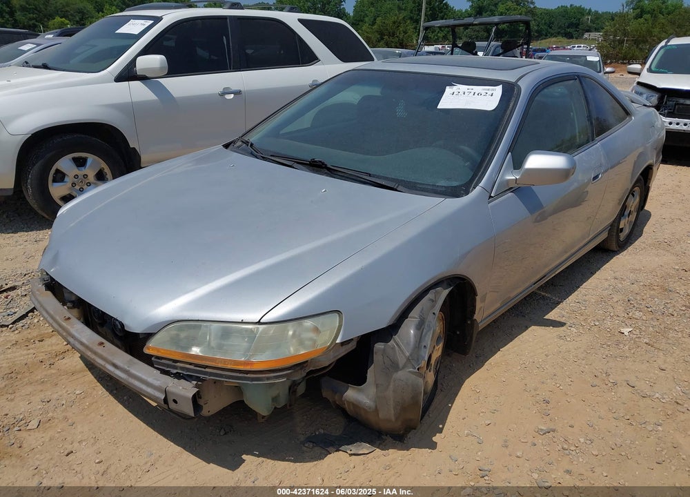 2001 HONDA ACCORD 2.3 EX VIN: 1HGCG31581A025438
