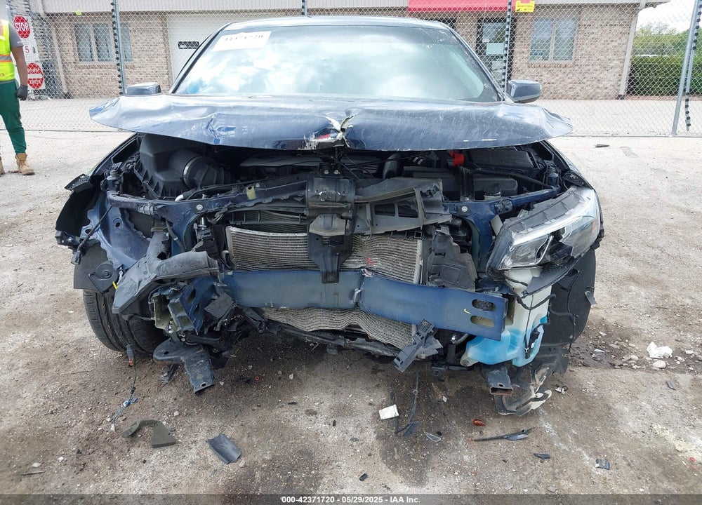 2016 CHEVROLET MALIBU VIN: 1G1ZE5ST3GF245338