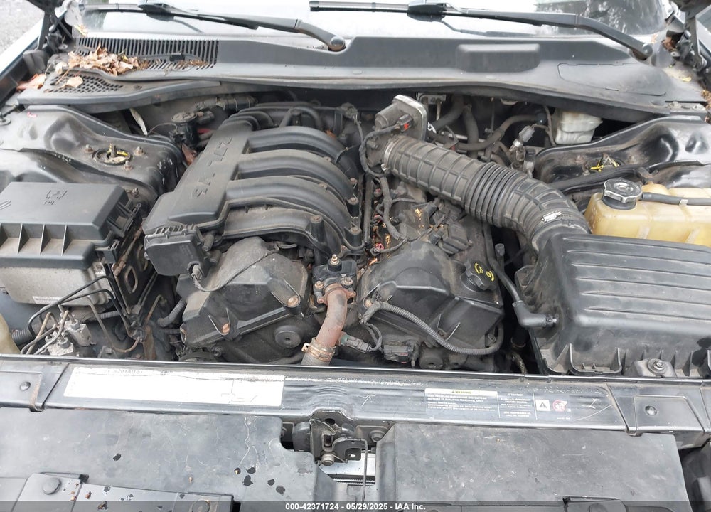 2005 CHRYSLER 300 VIN: 2C3JA43R55H583627
