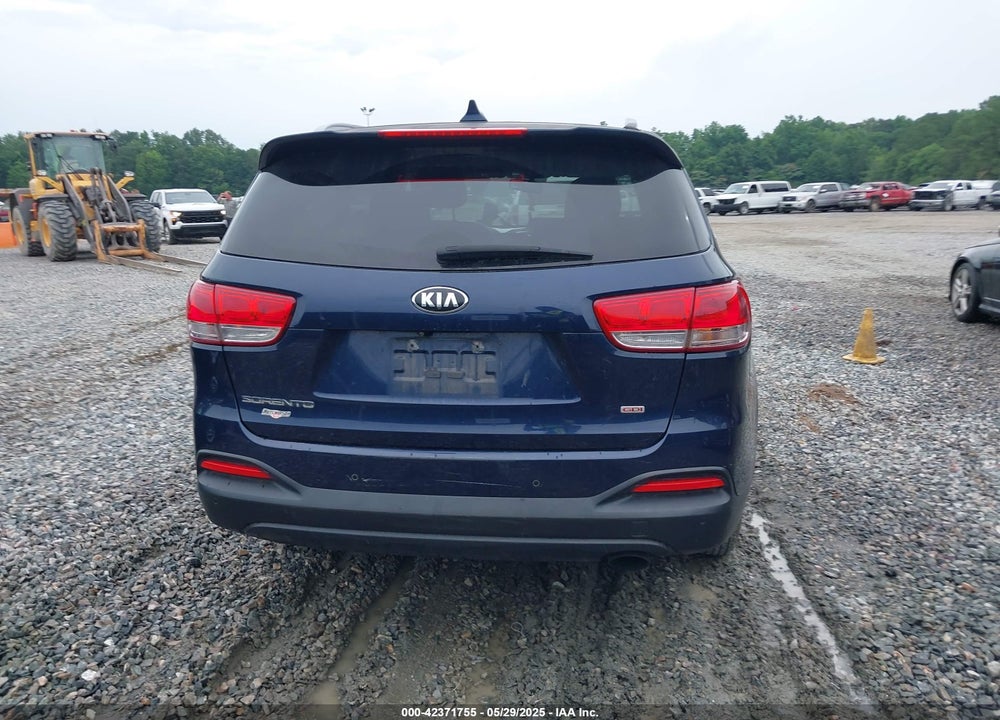 2016 KIA SORENTO VIN: 5XYPG4A32GG103998