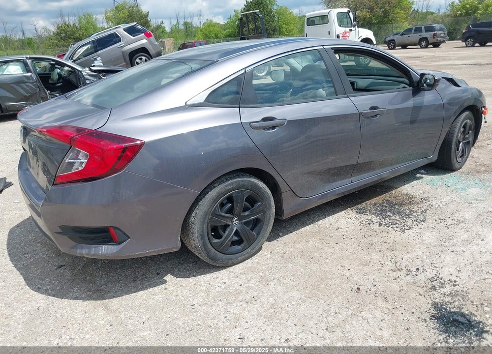 2017 HONDA CIVIC VIN: 19XFC2F58HE003585