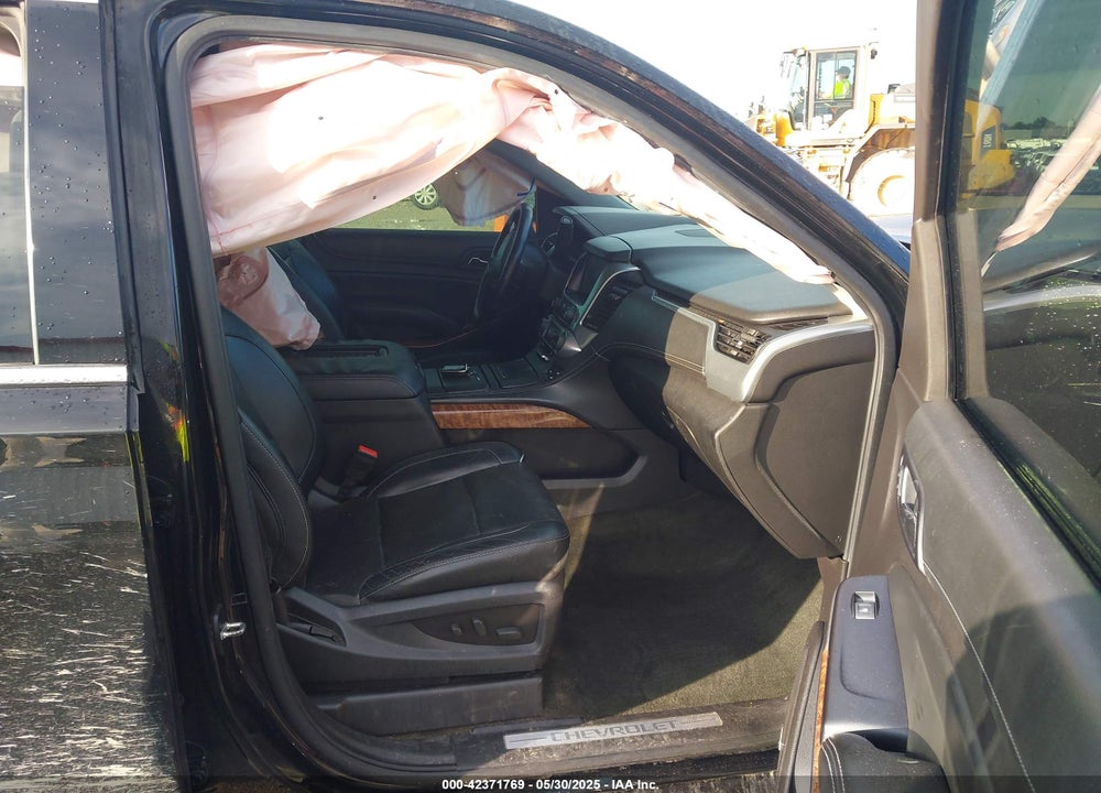 2015 CHEVROLET SUBURBAN 1500 VIN: 1GNSKKKC5FR738247