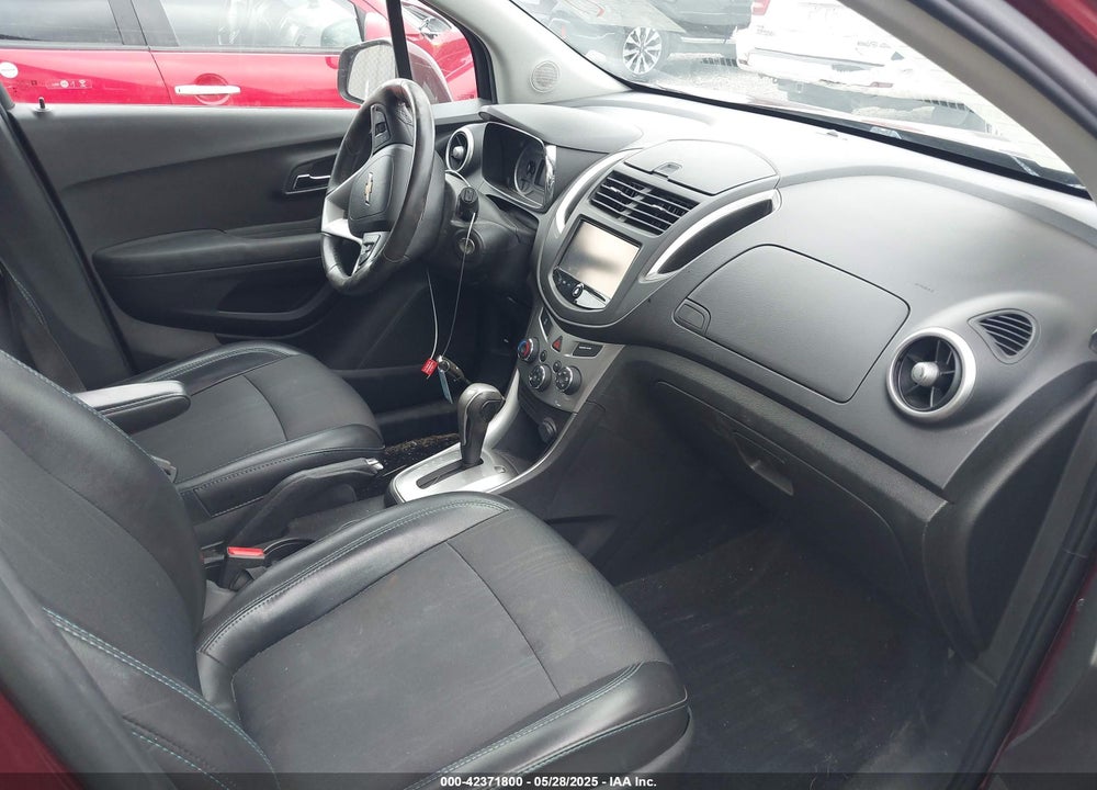 2016 CHEVROLET TRAX VIN: 3GNCJPSB2GL165862