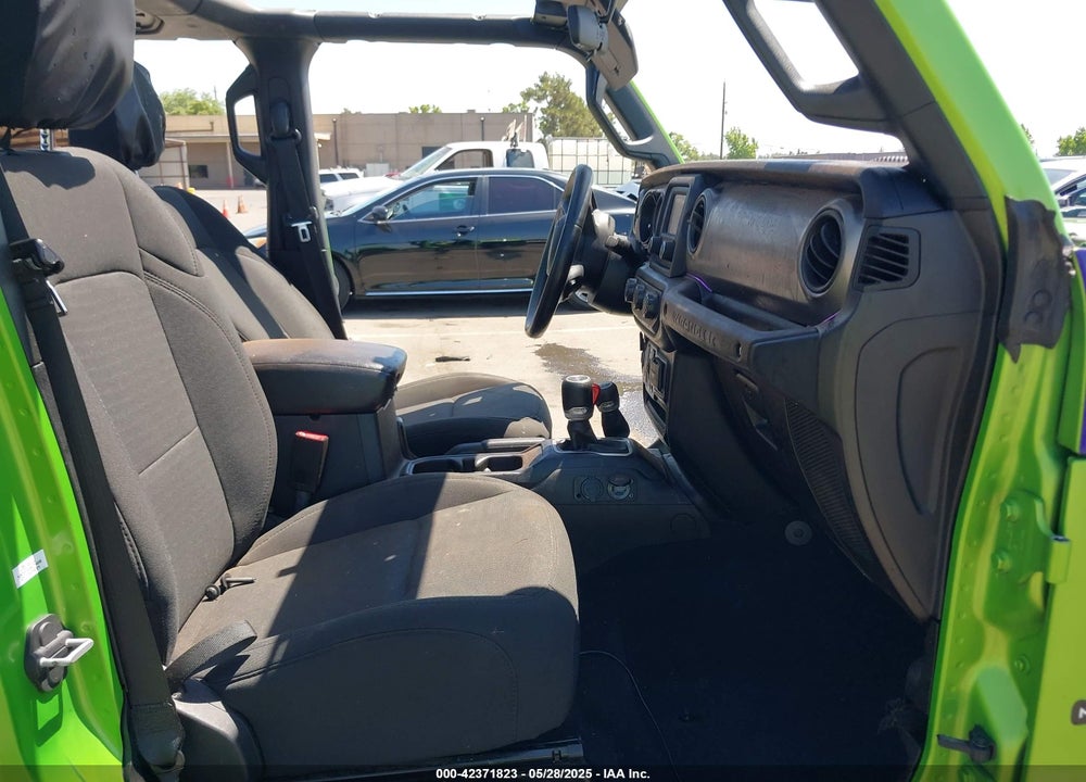 2019 JEEP WRANGLER UNLIMITED VIN: 1C4HJXDN0KW670114