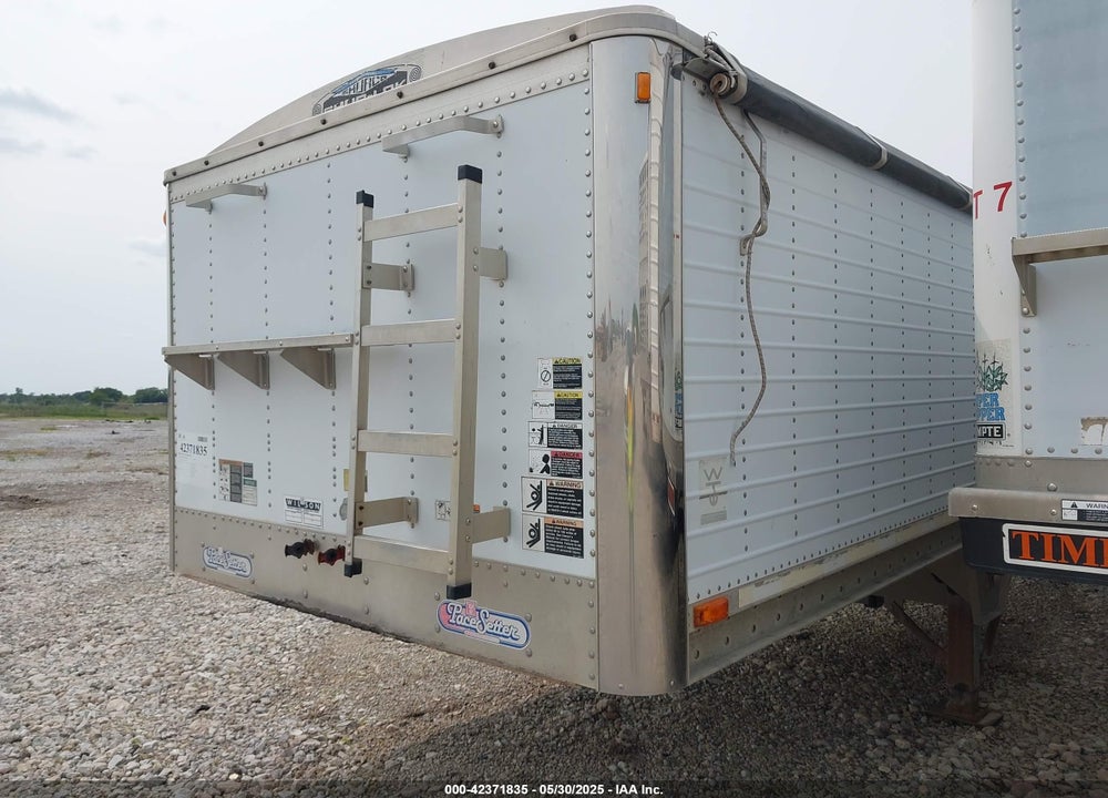 2002 WILSON TRAILER CO WILSON TRAILER VIN: 1W1MAF1A92A234701