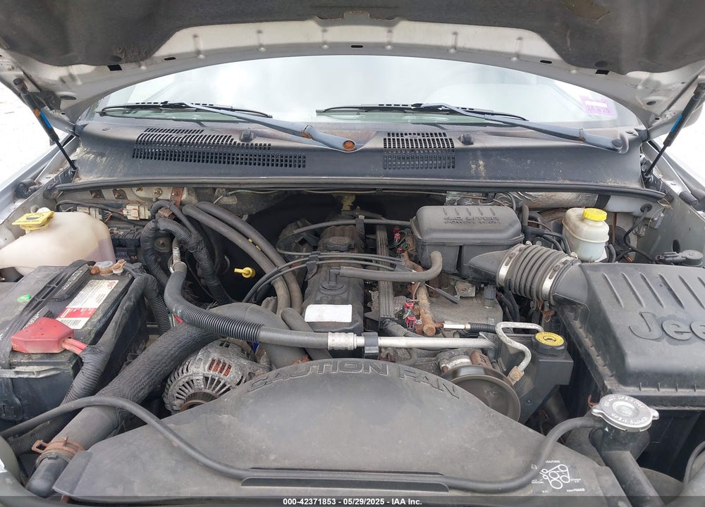 2004 JEEP GRAND CHEROKEE LAREDO VIN: 1J4GW48S54C377559