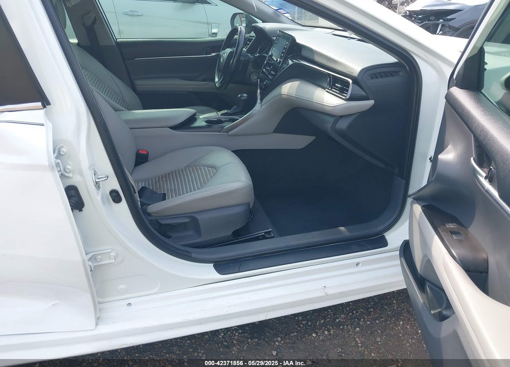 2021 TOYOTA CAMRY VIN: 4T1G11AK2MU429247