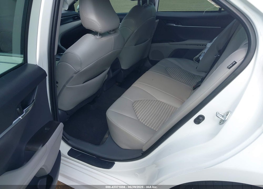 2021 TOYOTA CAMRY VIN: 4T1G11AK2MU429247