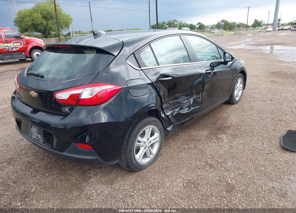 2018 CHEVROLET CRUZE LT AUTO VIN: 3G1BE6SM3JS638551
