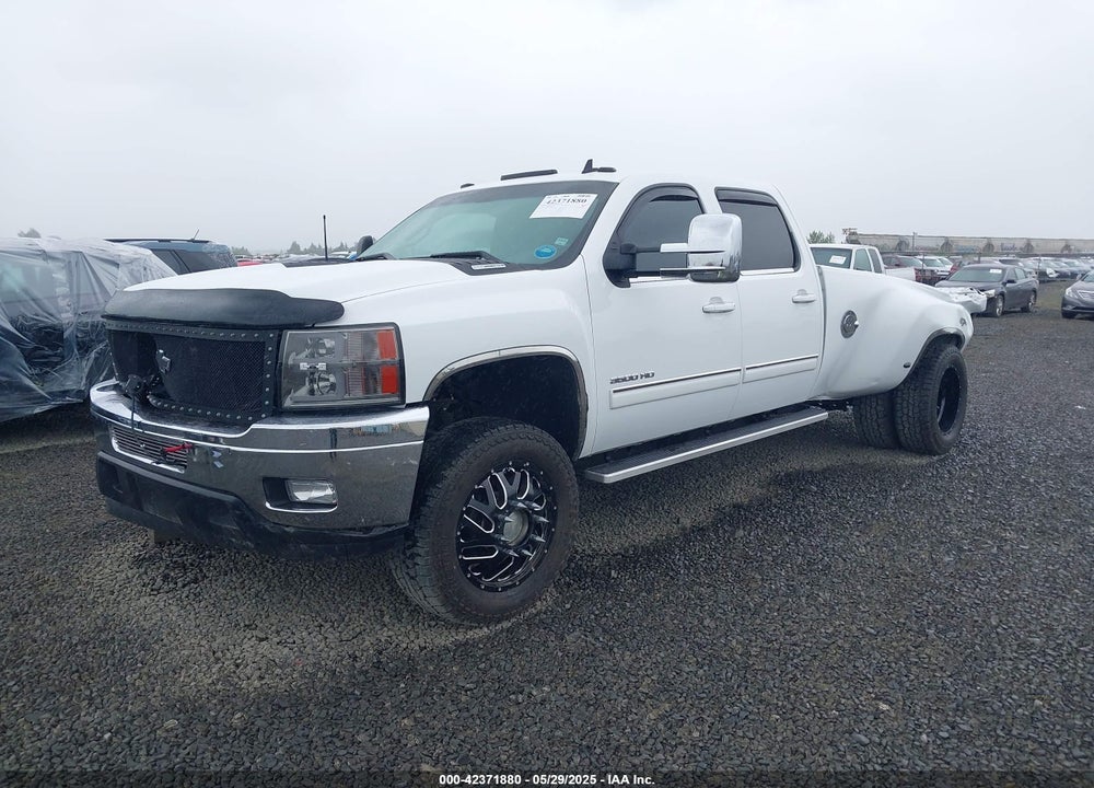 2014 CHEVROLET SILVERADO 3500HD LTZ VIN: 1GC4K1C8XEF137759