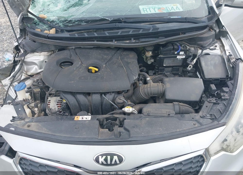 2015 KIA FORTE VIN: KNAFX4A81F5379195