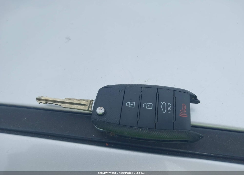 2015 KIA FORTE VIN: KNAFX4A81F5379195