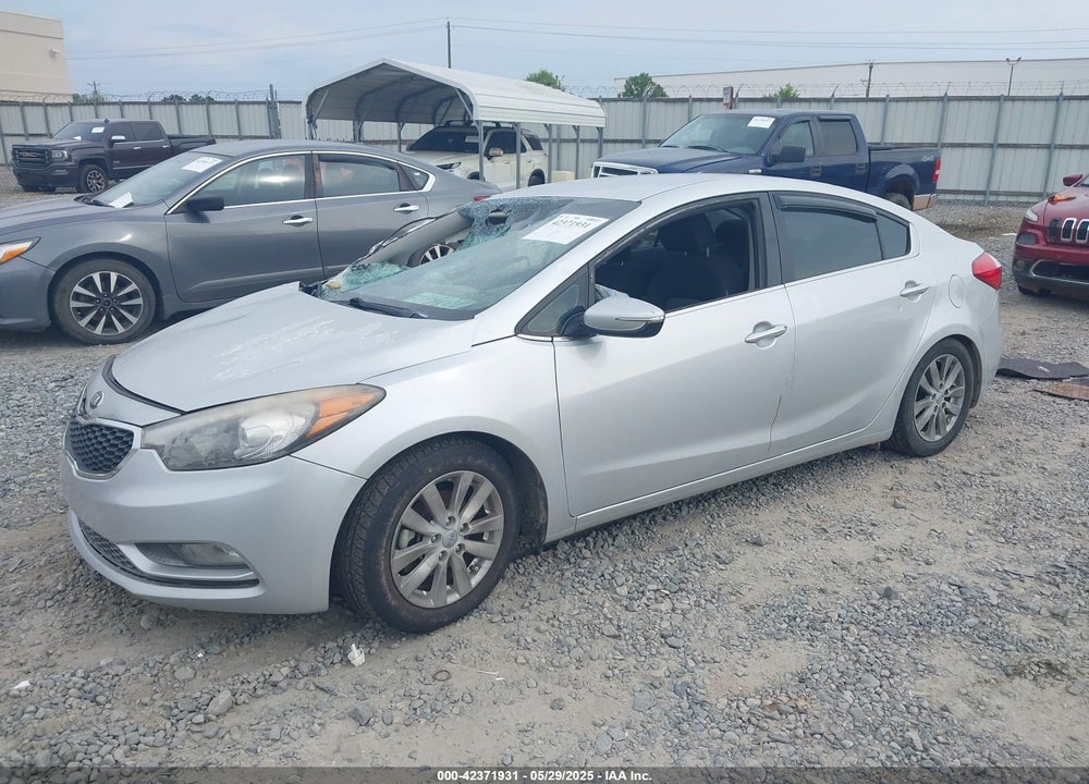 2015 KIA FORTE VIN: KNAFX4A81F5379195