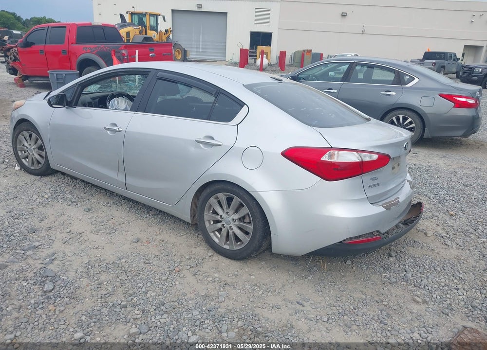 2015 KIA FORTE VIN: KNAFX4A81F5379195