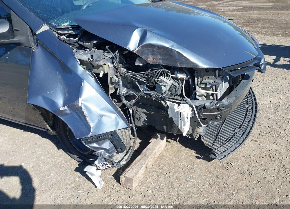 2015 TOYOTA COROLLA L VIN: 5YFBURHE9FP351327