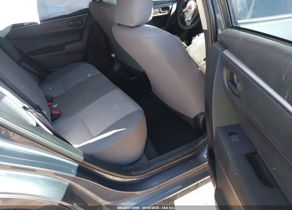 2015 TOYOTA COROLLA L VIN: 5YFBURHE9FP351327