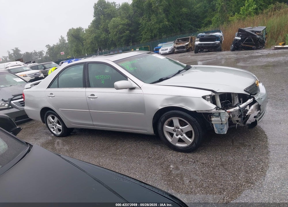 2004 TOYOTA CAMRY SE VIN: 4T1BE32K14U815408