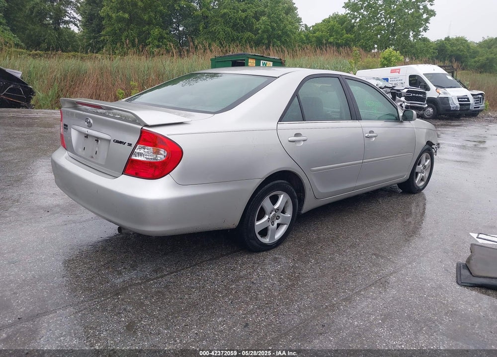 2004 TOYOTA CAMRY SE VIN: 4T1BE32K14U815408