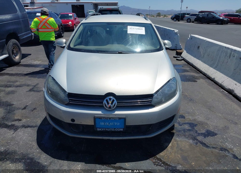 2011 VOLKSWAGEN JETTA VIN: 3VWPL8AJ2BM678547