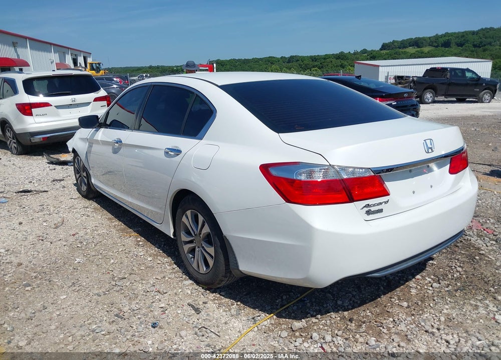 2015 HONDA ACCORD VIN: 1HGCR2F35FA055435