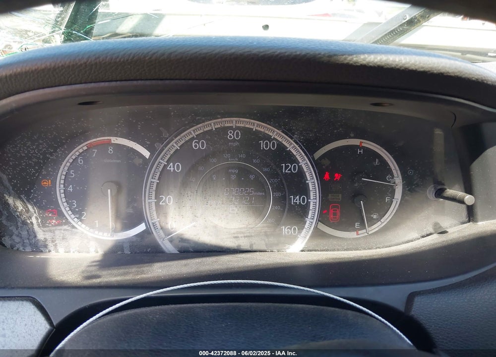 2015 HONDA ACCORD VIN: 1HGCR2F35FA055435