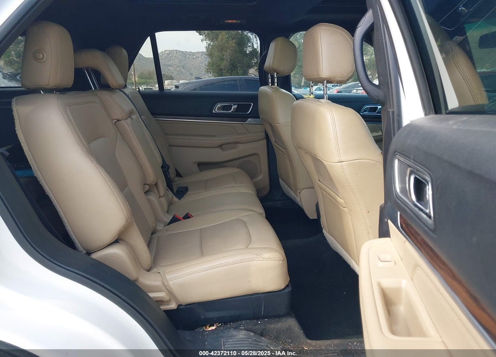 2017 FORD EXPLORER VIN: 1FM5K7F84HGA59122