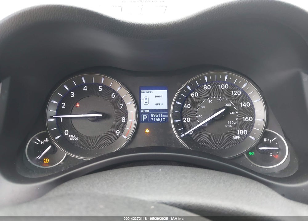 2019 INFINITI Q70 VIN: JN1BY1AR9KM585597