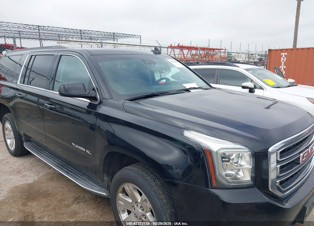 2018 GMC YUKON XL VIN: 1GKS1GKC5JR110355