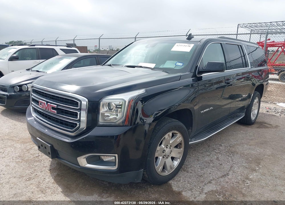 2018 GMC YUKON XL VIN: 1GKS1GKC5JR110355