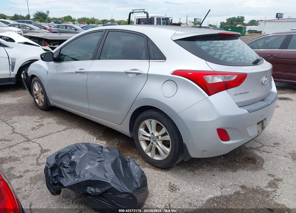 2014 HYUNDAI ELANTRA GT VIN: KMHD35LH7EU205429